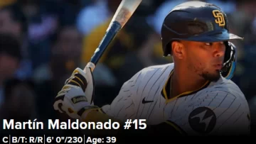 Martín Maldonado completa nómina