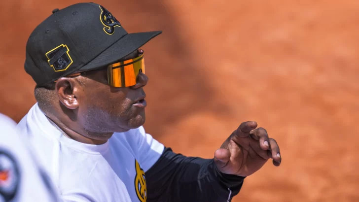 Miguel Tejada confía en la fortaleza de la línea central