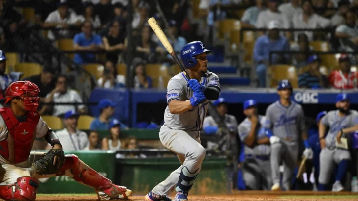 Guía triunfo del Licey sobre el Escogido
