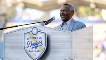 Licey se honra en presentar Premio Manny Mota