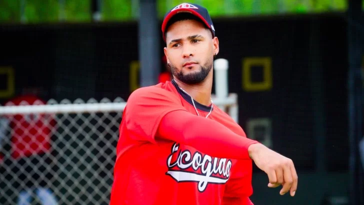 Rolddy Muñoz por un bullpen más hermético