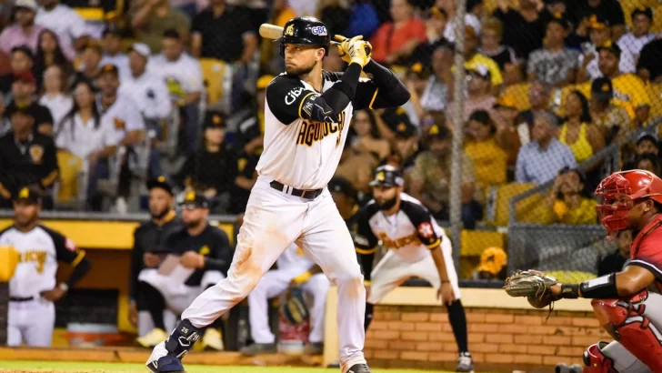 Escarra decide triunfo de Águilas contra  Leones