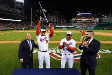 Juan-Soto-bate-de-plata