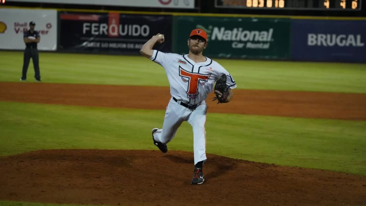 Cinco importados llegan al coral