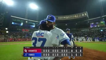 Licey blanquea a los Gigantes y amanece solo en el tercero Licey blanquea a los Gigantes y amanece solo en el tercero