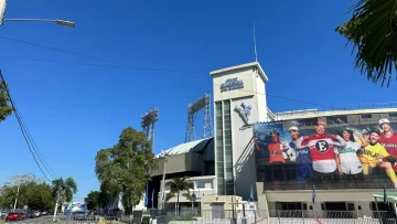 Anuncios de ganadores de premios de su temporada regular Anuncios de ganadores de premios de su temporada regular