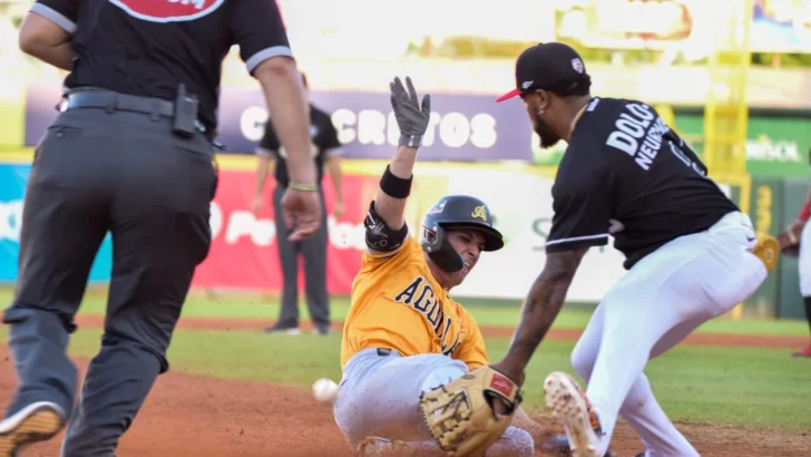 Águilas alcanzan 30 victorias ante los Leones Águilas alcanzan 30 victorias ante los Leones