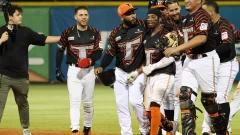 Rudy Martin dispara hit ganador en el décimo