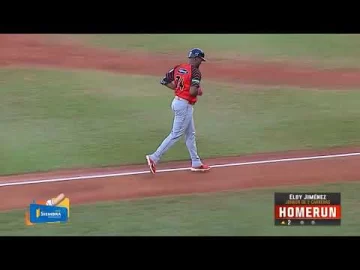 Eloy Jiménez no perdona y dispara su cuarto cuadrangular de la temporada