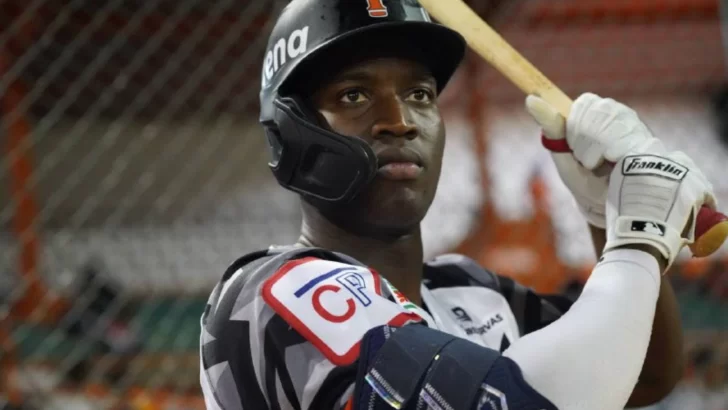 Toros renuevan a Jesús Sánchez Toros renuevan a Jesús Sánchez