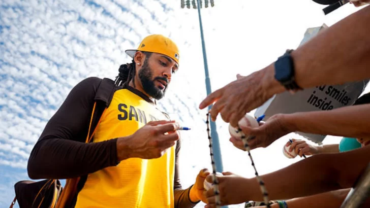 Tatis celebra extensión de Preller y mira al Clásico Tatis celebra extensión de Preller y mira al Clásico