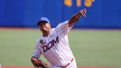 Adames y Romero guían triunfo del Escogido