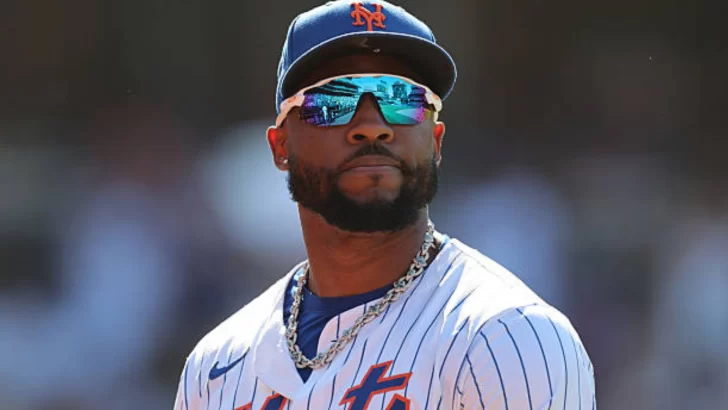 Marte firma con KC; Sánchez domina en primavera y Devers se detiene por precaución Marte firma con KC; Sánchez domina en primavera y Devers se detiene por precaución