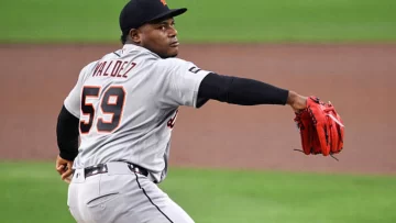 Valdez responde en su debut con Detroit pese a no tener decisión Valdez responde en su debut con Detroit pese a no tener decisión