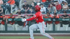 Héctor Rodríguez brilla  con jonrón y cuatro impulsadas