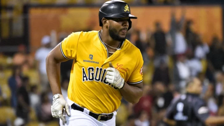 Estrellas adquieren a Jerar Encarnación desde el Escogido Estrellas adquieren a Jerar Encarnación desde el Escogido