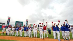 Tapia recibe boleto clave; Soto brilla con jonrón y triple