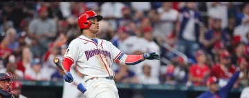 Dominicana aplasta a Países Bajos con cuatro jonrones Dominicana aplasta a Países Bajos con cuatro jonrones