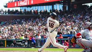 Devers responde con poder y lidera blanqueada Devers responde con poder y lidera blanqueada