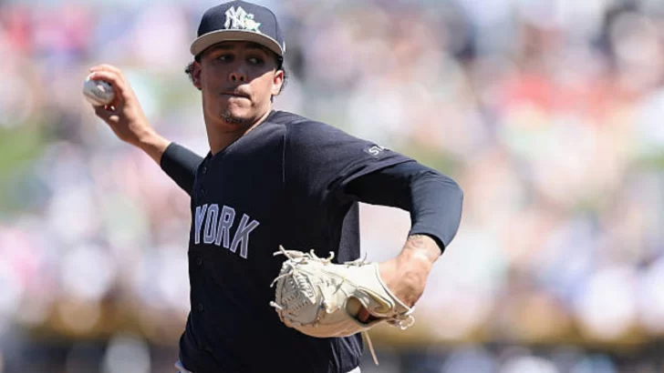 Lagrange cumple desde el montículo; Dominguez jonronea Lagrange cumple desde el montículo; Dominguez jonronea