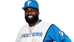 La sonrisa de Franmil Reyes conquista fuera del terreno