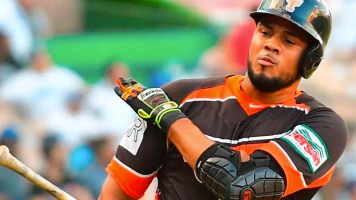Retienen a Jeimer Candelario Retienen a Jeimer Candelario