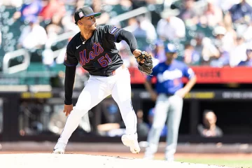 Peralta abrirá vs Marlins en medio de rumores de cambio Peralta abrirá vs Marlins en medio de rumores de cambio