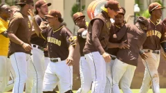 Padres Gold avanza a semifinales tras imponerse a Phillies