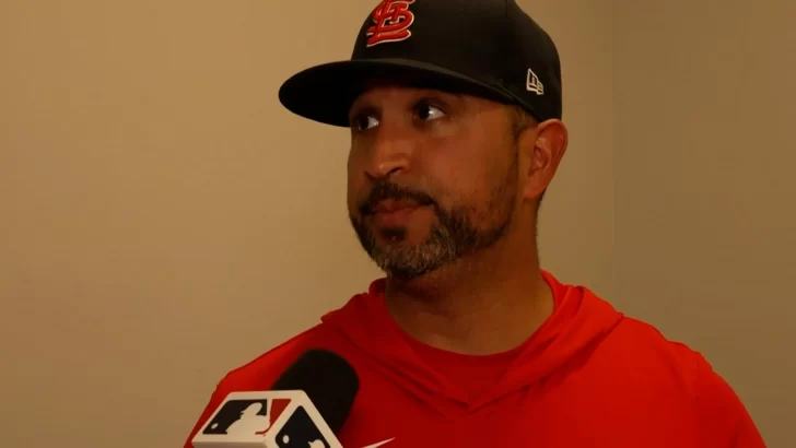 Mármol lamenta colapso de Cardenales tras dramática derrota en Filadelfia Mármol lamenta colapso de Cardenales tras dramática derrota en Filadelfia
