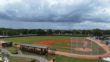 Licey, Águilas, Toros y Estrellas abren sus campos de entrenamientos Licey, Águilas, Toros y Estrellas abren sus campos de entrenamientos