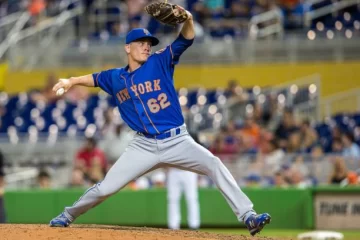 Gigantes anuncian al relevista Drew Smith como sexto importado Gigantes anuncian al relevista Drew Smith como sexto importado