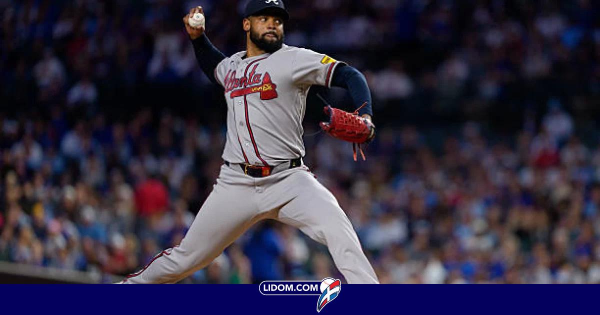 Reynaldo López fuera por 15 días y pone en duda su participación en playoffs