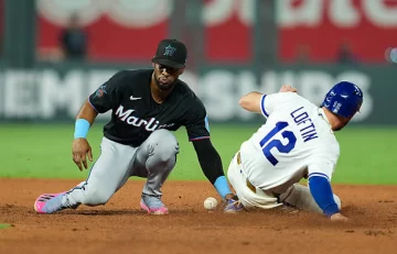 Otto López llega a 166 hits y sigue al acecho de Arráez Otto López llega a 166 hits y sigue al acecho de Arráez