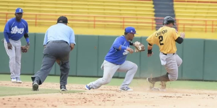 Licey anuncia siete partidos de pretemporada Licey anuncia siete partidos de pretemporada