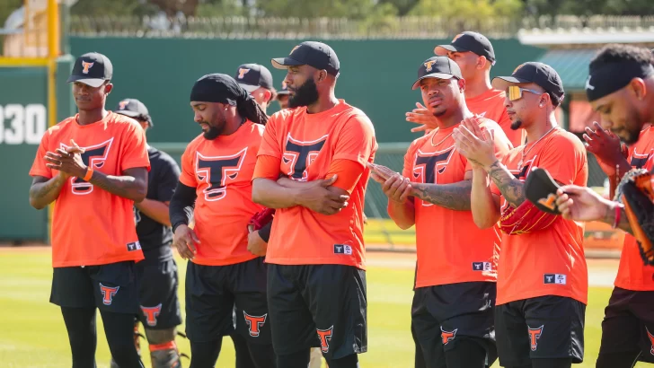Toros abren entrenamientos con nuevas caras y el regreso de Noel Toros abren entrenamientos con nuevas caras y el regreso de Noel