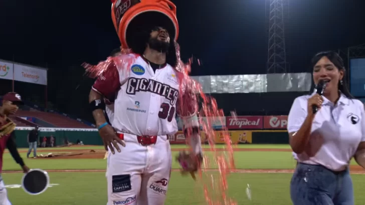 Kelvin Gutiérrez destaca mentalidad de los Gigantes para remontar y ganar Kelvin Gutiérrez destaca mentalidad de los Gigantes para remontar y ganar