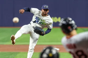 Freddy Peralta busca llevar a los Rays a la Serie Mundial Freddy Peralta busca llevar a los Rays a la Serie Mundial